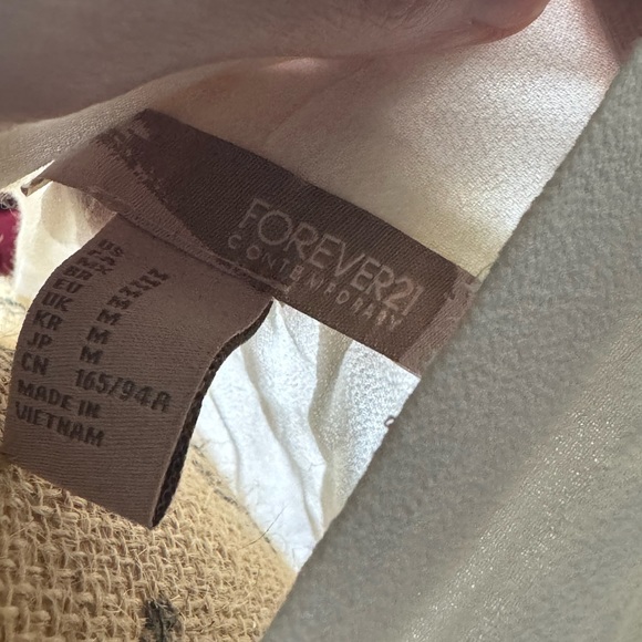 Vintage forever 21 white blouse - Picture 2 of 2